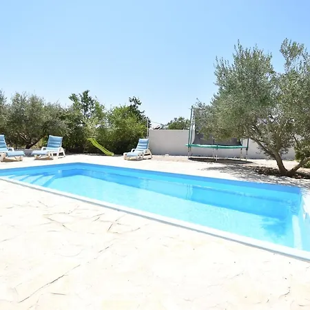 Bubica- Cozy In Rural Area With Pool Feriehus Stankovci (Zadar)