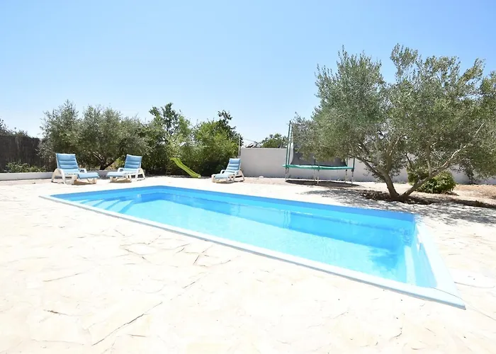 Bubica- Cozy In Rural Area With Pool Дом отдыха Stankovci (Zadar)