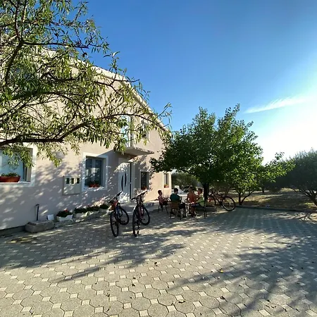 Bubica- Cozy In Rural Area With Pool * Stankovci (Zadar)