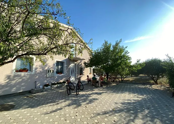 Bubica- Cozy In Rural Area With Pool * Stankovci (Zadar)