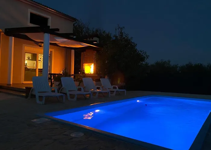 Vikendica Bubica- Cozy In Rural Area With Pool *